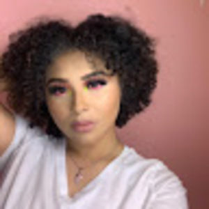 Meet your Posher, Marissa